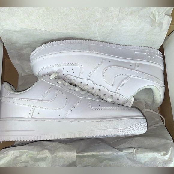 Nike Other - Nike Air Force 1 white